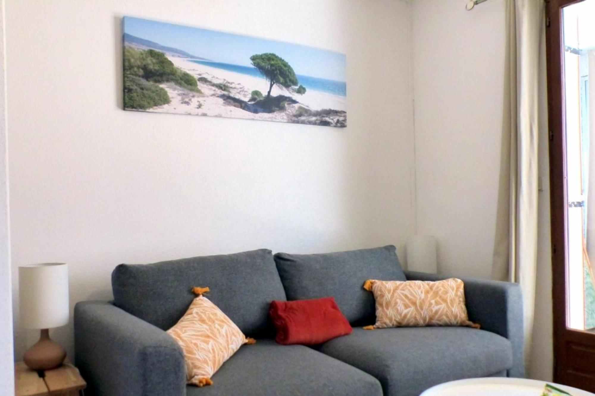 Flat With Pool And Terrace In *